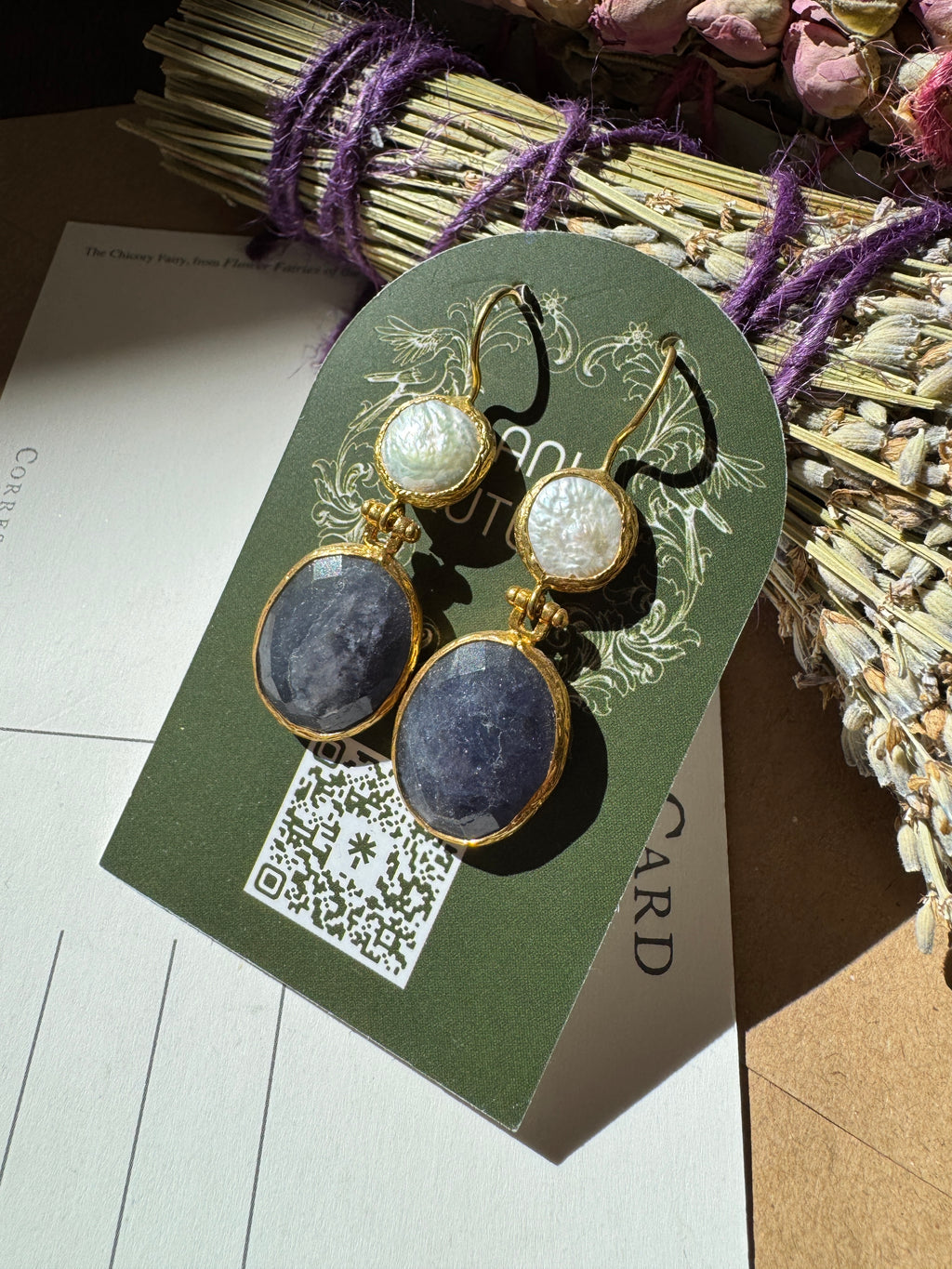 Ametist ve Sedef İncili Küpe