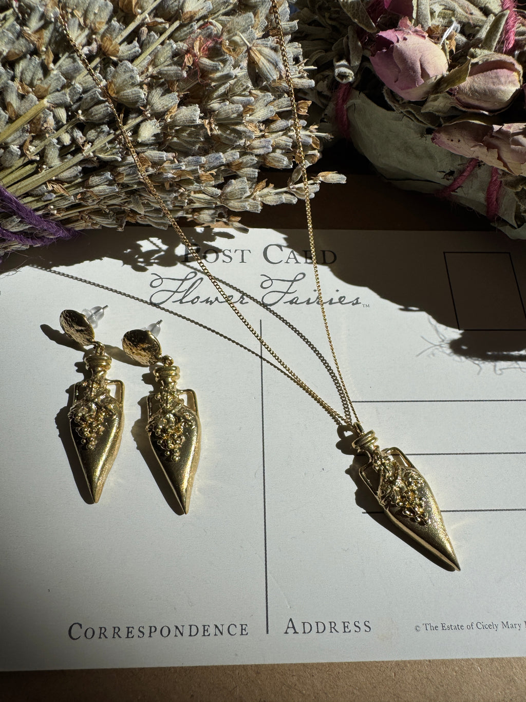 Amfora Pirinç Kolye