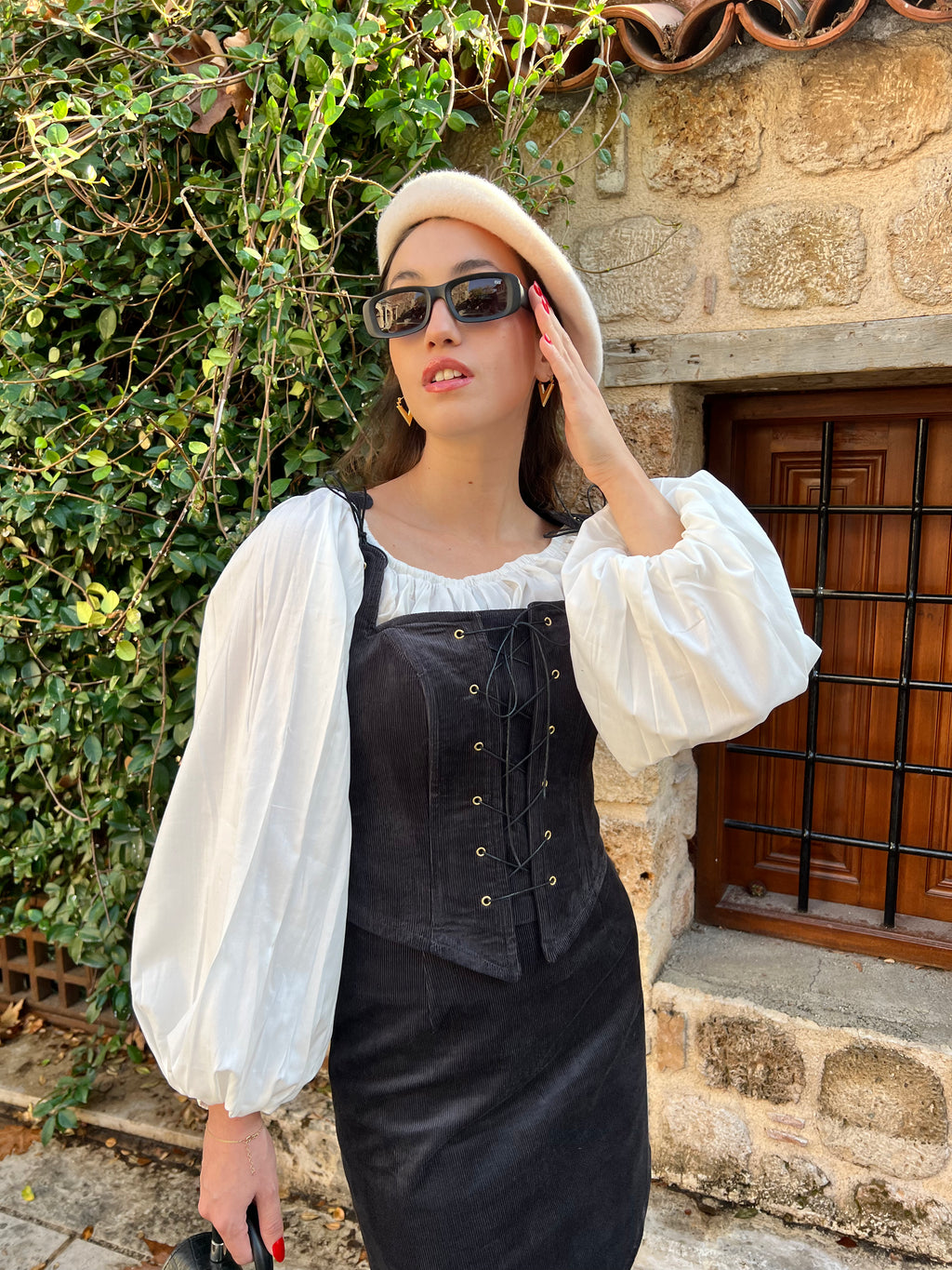 SİYAH KADİFE KORSE-ETEK SET