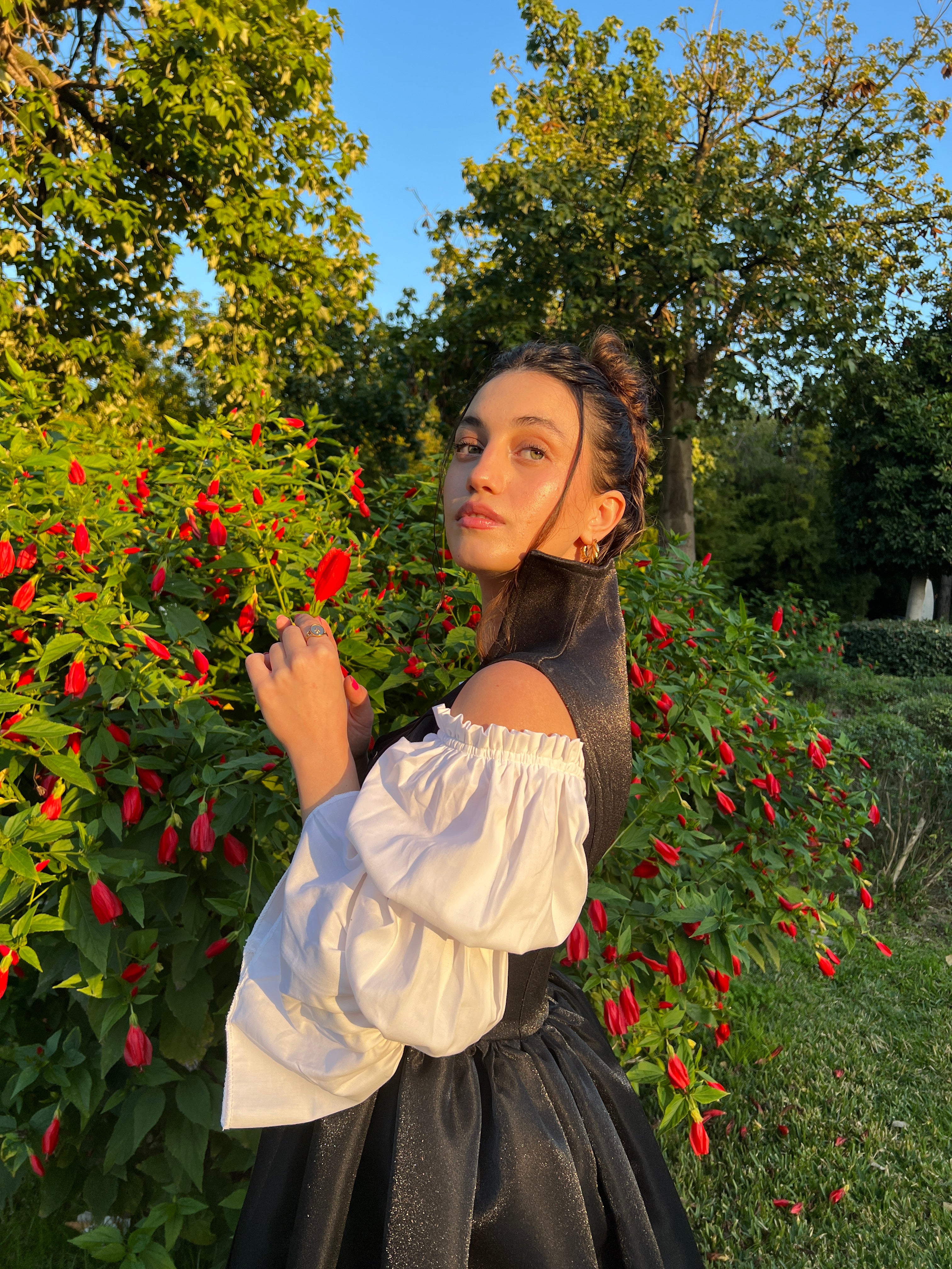 Dik Yaka Korse Elbise