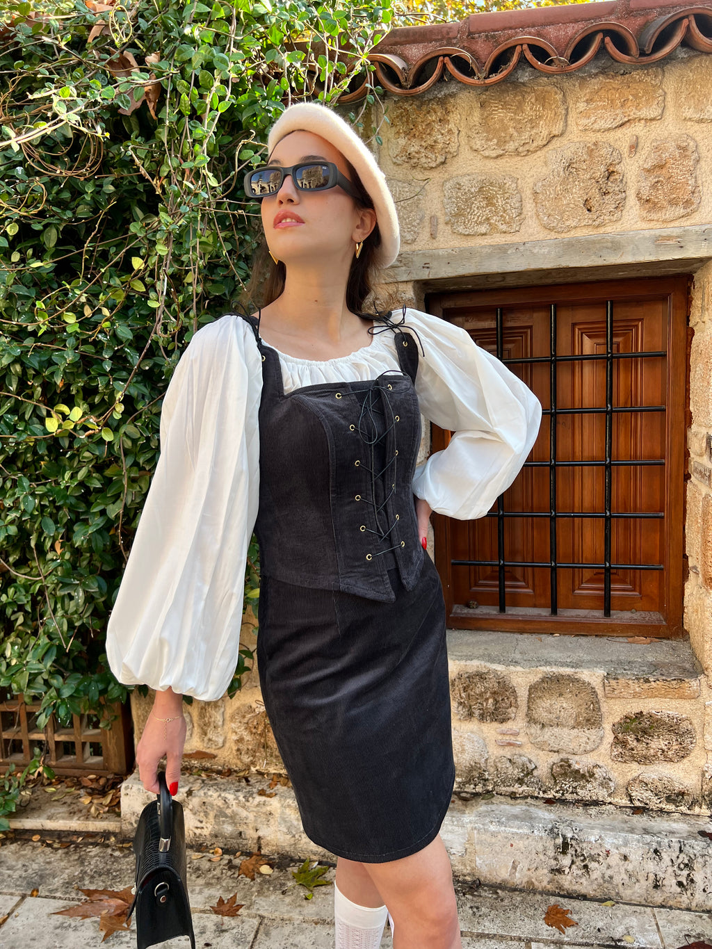 SİYAH KADİFE KORSE-ETEK SET